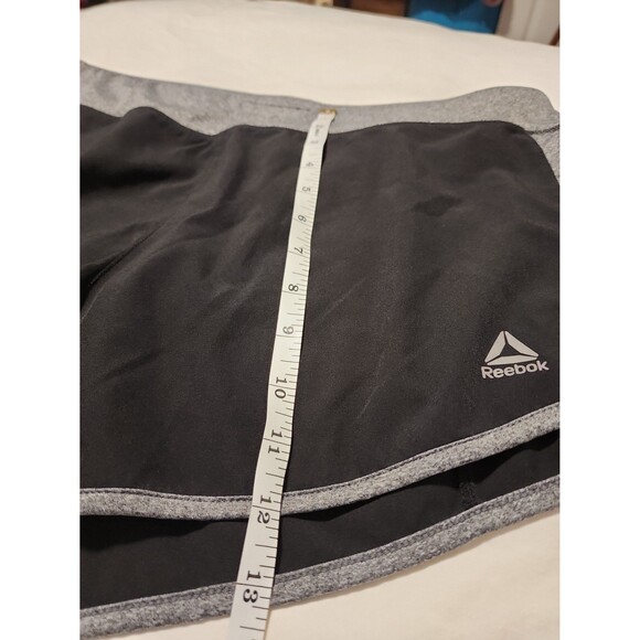 REEBOK Athletic shorts Women's Size XL Black - Picture 5 of 9